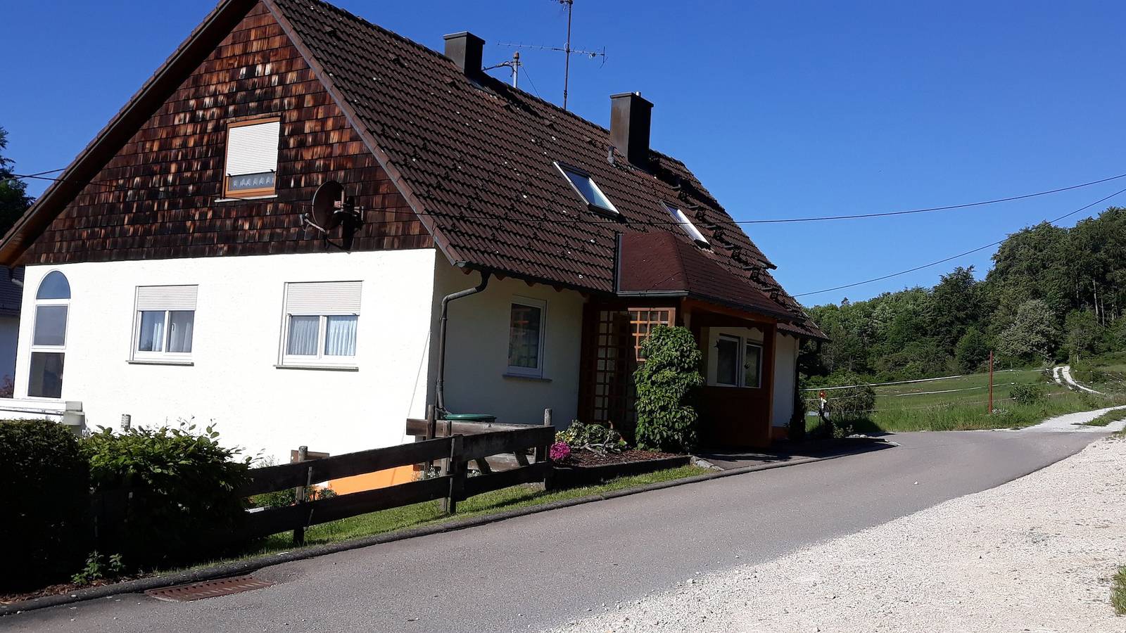 Holiday Home 'Beim Wildenstein, 90qm' with Private Terrace, Shared Garden and Wi-Fi in Leibertingen, Region Bodensee-Oberschwaben