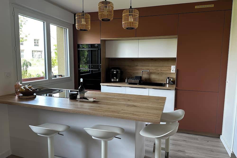 Ganze Wohnung, A family escape among meadows, birds and gardens in Chantepie, Rennes und Umgebung