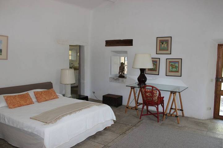 Gîte pour 8 personnes, avec jardin et jacuzzi à Varages - 4