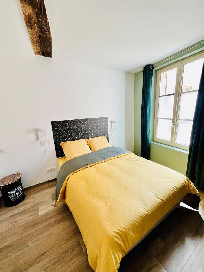 Location de vacances pour 4 personnes, avec terrasse à Sézanne - 4