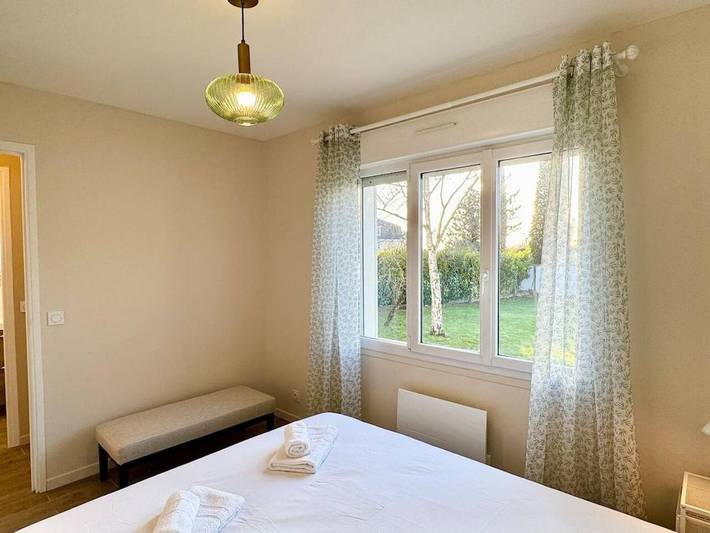 Gîte pour 4 personnes, avec terrasse ainsi que vue et jardin dans Cernay-lès-Reims - 2