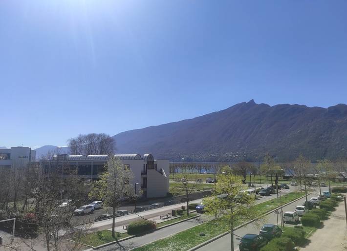 Gîte pour 4 personnes, avec vue sur le lac et terrasse dans Esplanade du Lac ( Aix-les-Bains) - 3