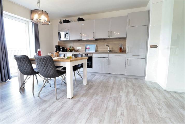 Ferienwohnung für 4 Personen, mit Ausblick und Balkon sowie Seeblick und Sauna in Hessen - 3