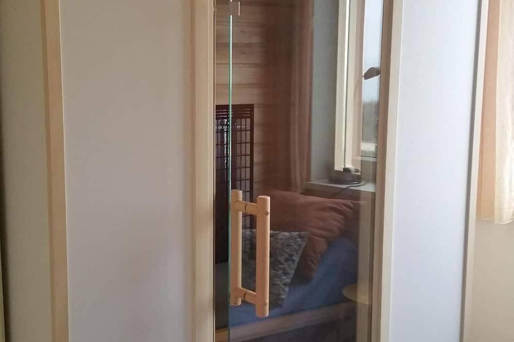 Ganze Wohnung, Ferienwohnung mit Meerblick und Infrarotsauna im Ostseebad Hohwacht in Hohwacht Strand, Hohwacht