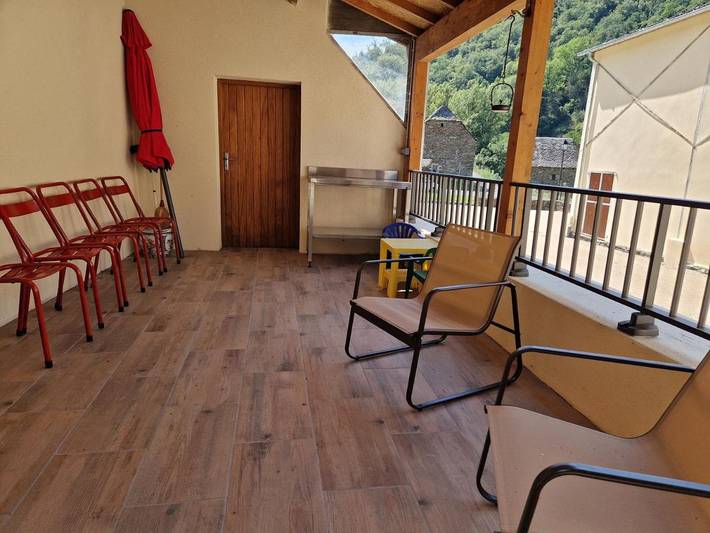Location de vacances pour 10 personnes, avec balcon et jardin à Coubisou - 4