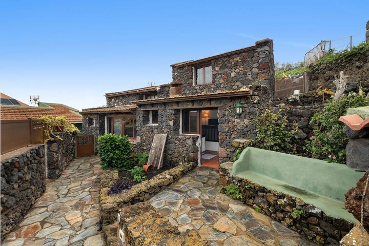 Casa rural para 4 personas, con jardín en El Hierro