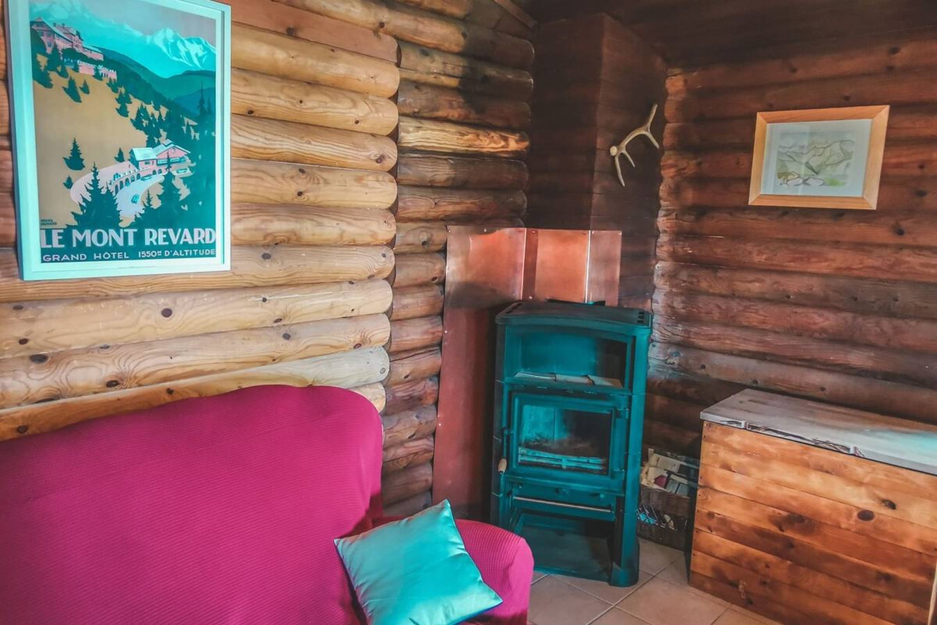Chalet en rondins ,  sommet du revard in Le Revard, Pugny-Chatenod