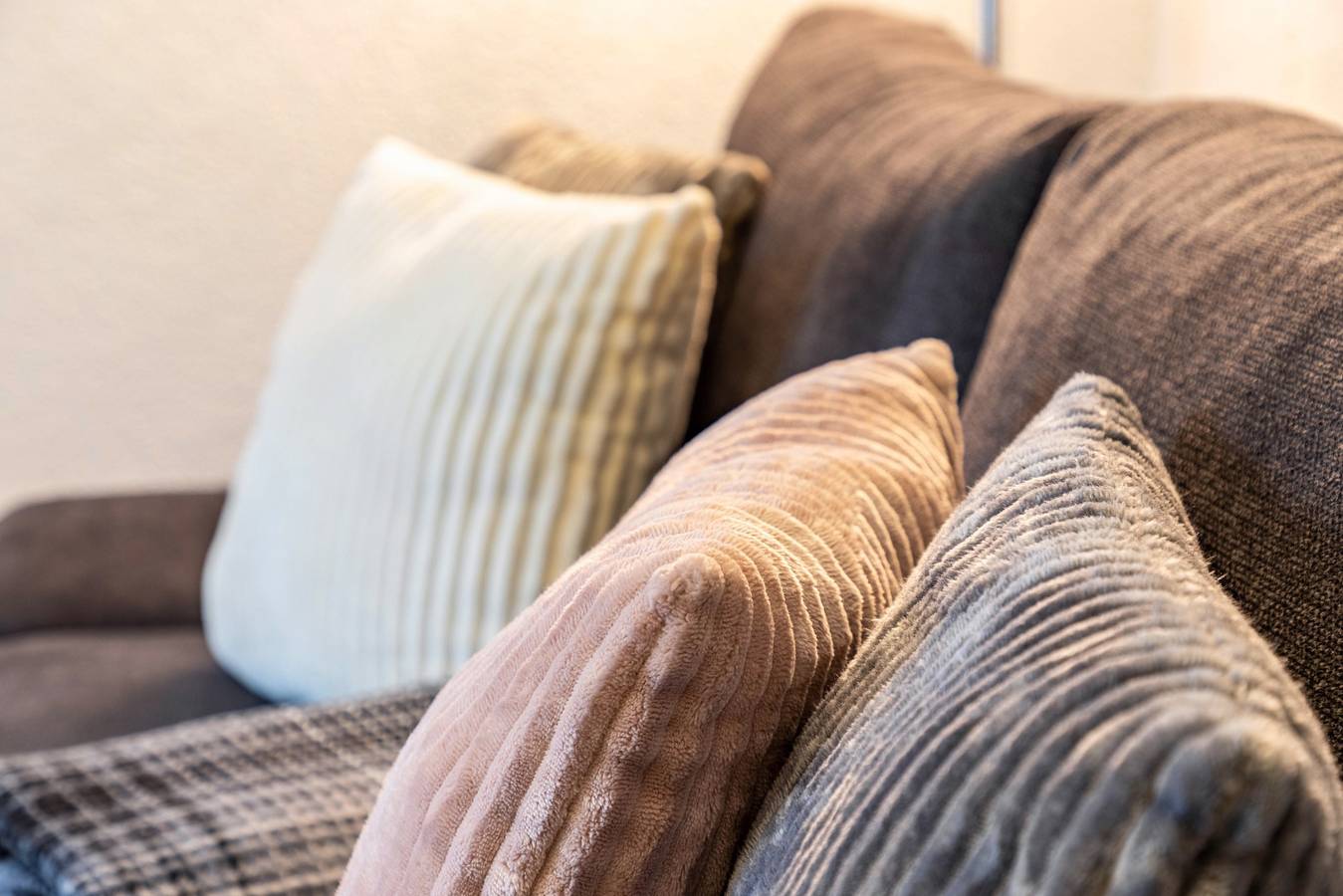 Ganze Wohnung, Ferienwohnung "Pension Waldblick" mit Privatterrasse, Gemeinschaftsgarten und Wlan in Heidenheim, Stuttgart Region