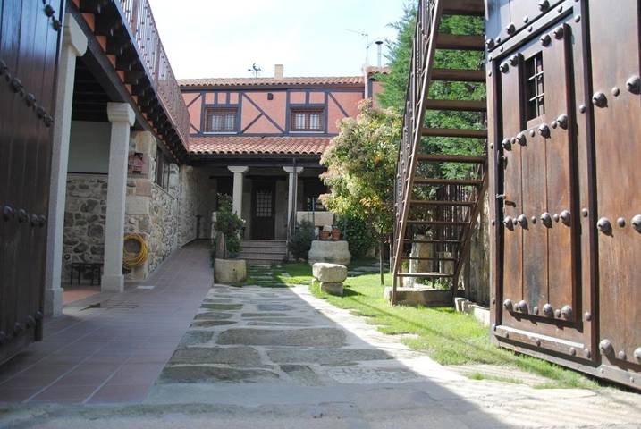 Casa rural para 16 personas, con piscina además de vistas y jardín, Familias con niños en Provincia de Salamanca - 3