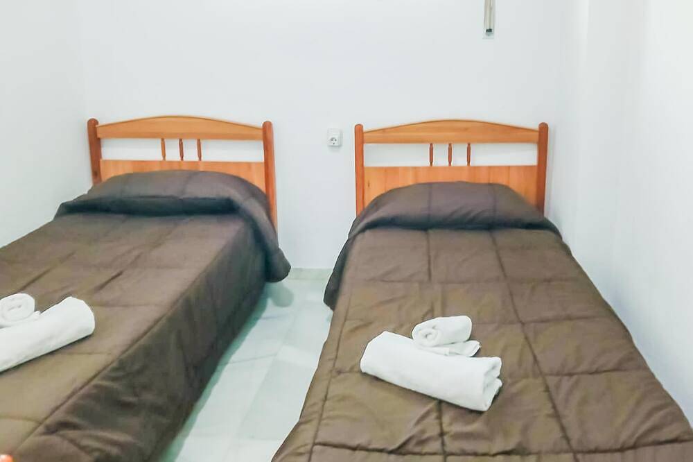 El Ciruelo Beach&Pool - Apartment with shared pool, 10 minutes from the beach and free in Roquetas de Mar, Costa de Almería