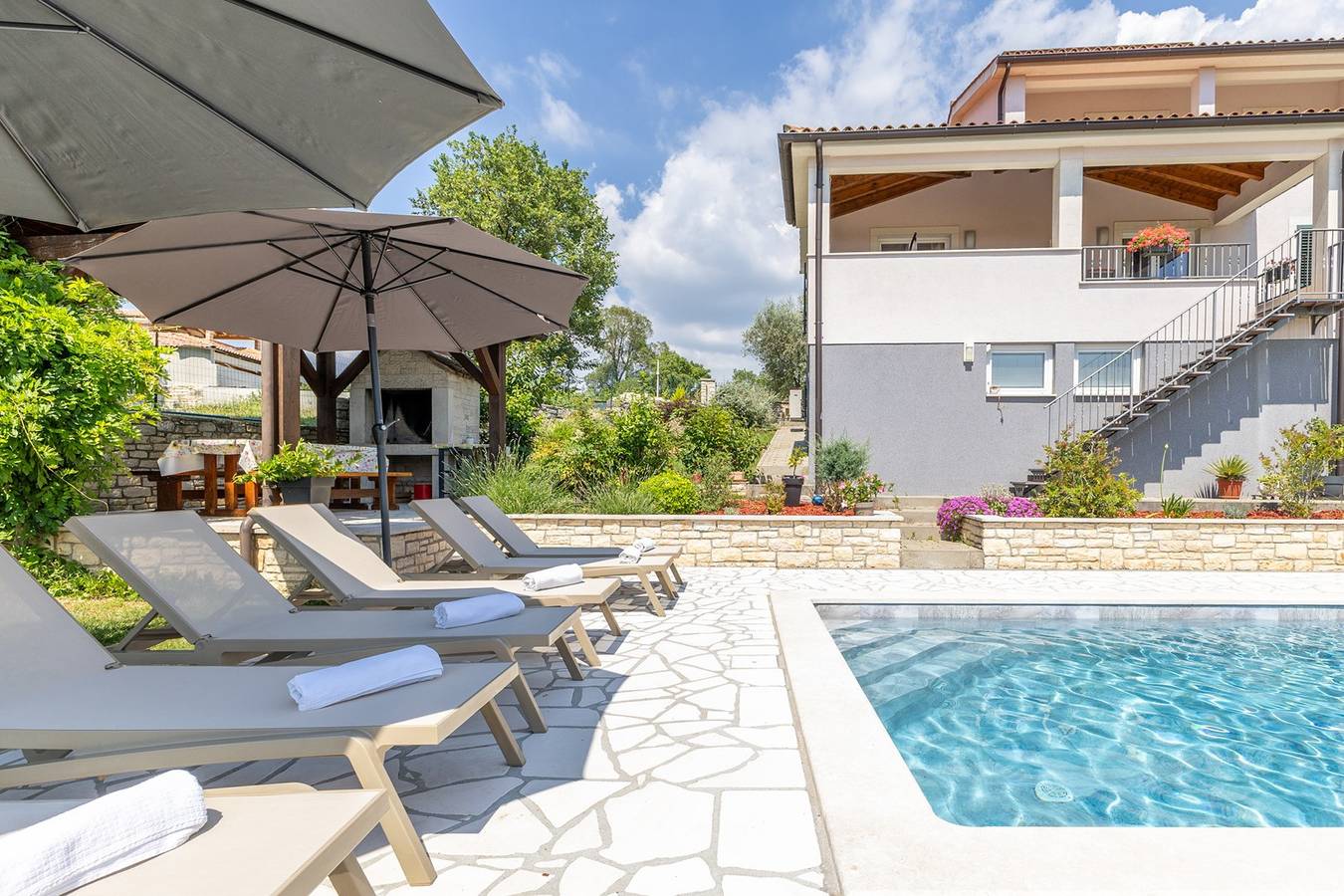 Casa vacanza a Jakovici a partire da 173€ a notte
