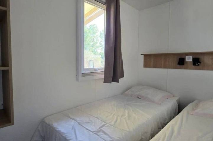 Mobil home pour 6 personnes à Saint-Laurent-du-Verdon - 2