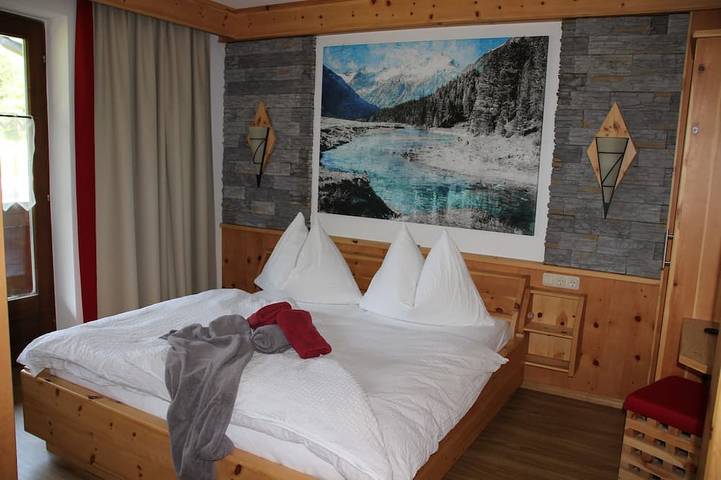 Ferienwohnung für 9 Personen, mit Garten und Sauna