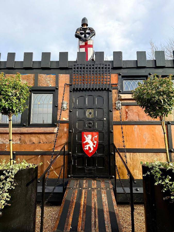 Gîte pour 4 personnes, avec vue et jardin dans Bray