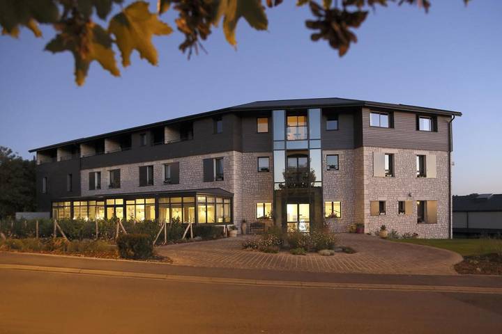 Hôtel pour 3 personnes, avec jardin à Dizy