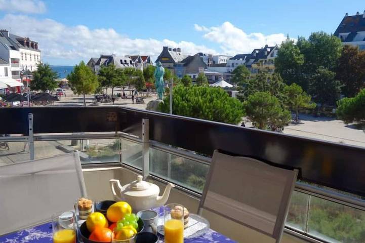 Gîte pour 4 personnes, avec terrasse dans Office de Tourisme de Quiberon