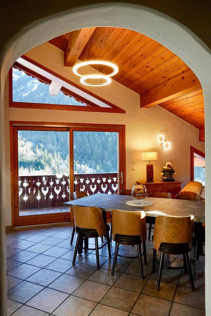 Gîte pour 8 personnes, avec terrasse à Champagny-en-Vanoise - 4