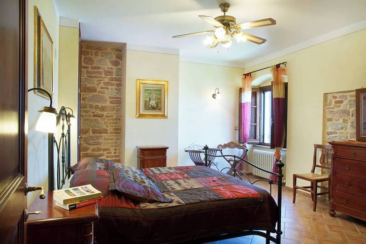 Charming villa in picturesque Spello with Garden Views in Spello, Perugia Provinz