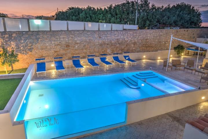 Gîte pour 5 personnes, avec jacuzzi et bassin pour enfant à Ragusa - 2