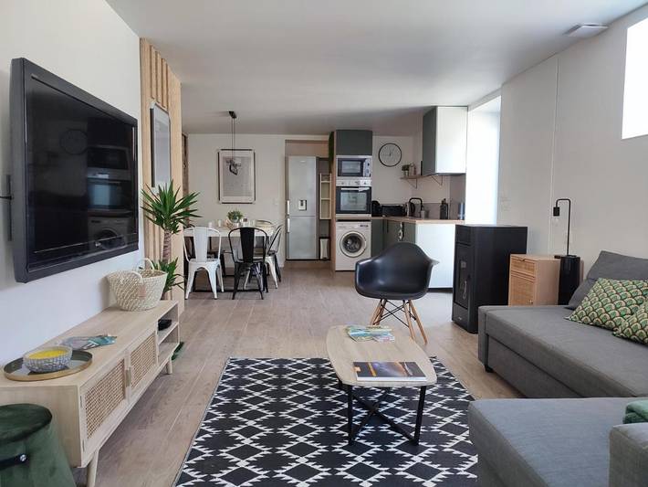 Location de vacances pour 6 personnes, avec jardin à Saint-Bauzille-de-Putois