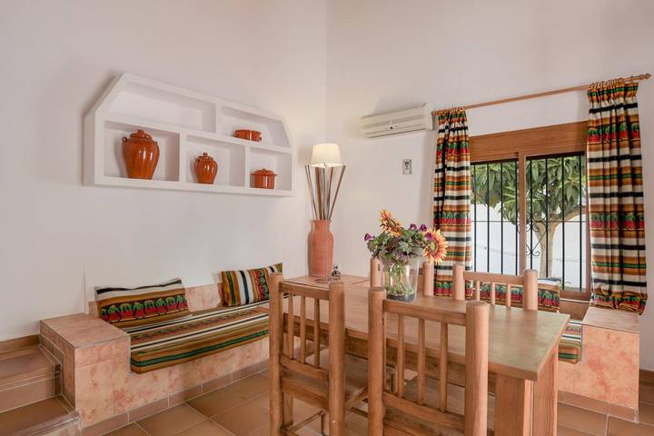 Location de vacances pour 4 personnes, avec jardin et bassin pour enfant à Zahora - 4