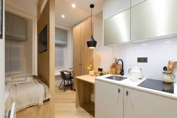 Apartment for 2 People in Kensington and Chelsea, London, Photo 1