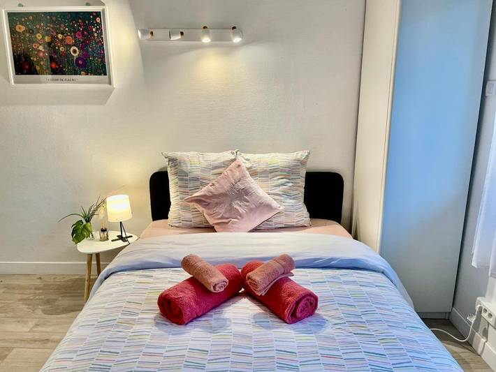 Location de vacances pour 2 personnes, avec Jardin à Maisons-Laffitte