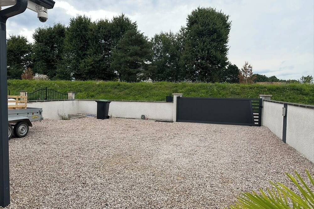 House with pool in Golbey, Épinal region