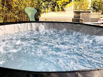 Gîte pour 2 personnes, avec terrasse à La Cadière-d'Azur