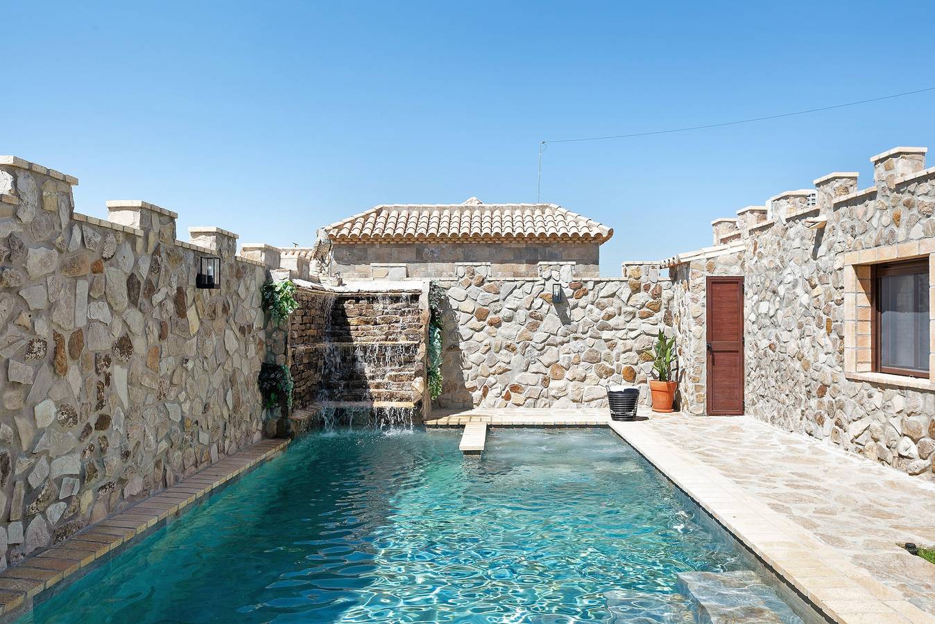 Holiday Home 'Loft Abanderao' with Private Pool, Whirlpool, Wi-Fi and Air Conditioning in Conil de la Frontera, Costa de la Luz