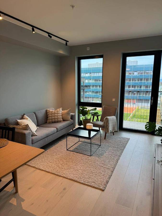 Ferienwohnung für 2 Personen, mit Balkon und Ausblick sowie Garten und Sauna - 1