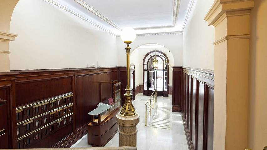 Villa für 10 Personen, mit Balkon in Barcelona - 3