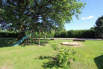 Glamping for 12 People in Eyjeaux, Haute-Vienne, Photo 2