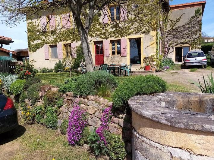 Chambre d’hôte pour 3 personnes, avec Terrasse ainsi que Jardin et Vue