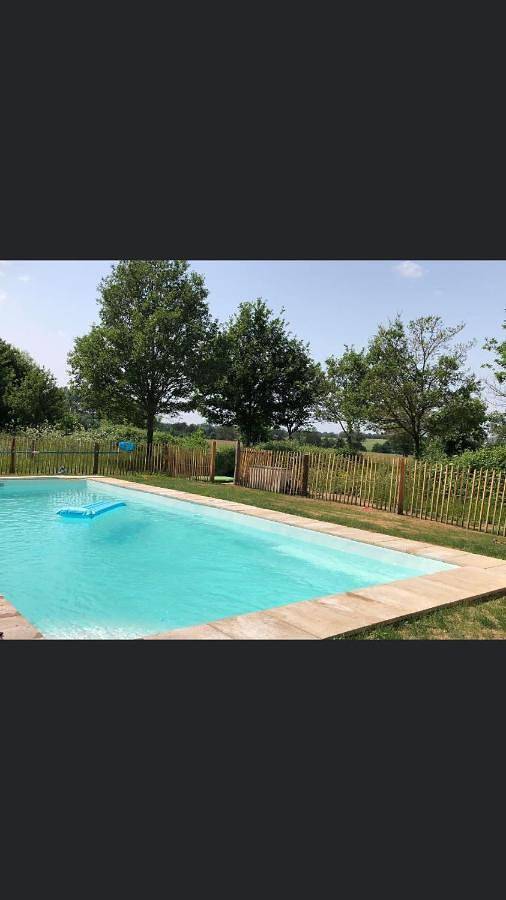 Appartement entier, Maison d'amis in Saint-Priest-en-Murat, Région de Montluçon