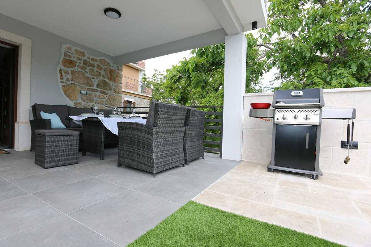 Appartement entier, Maison Anika (10069-K1) in Silo (Krk), Krk
