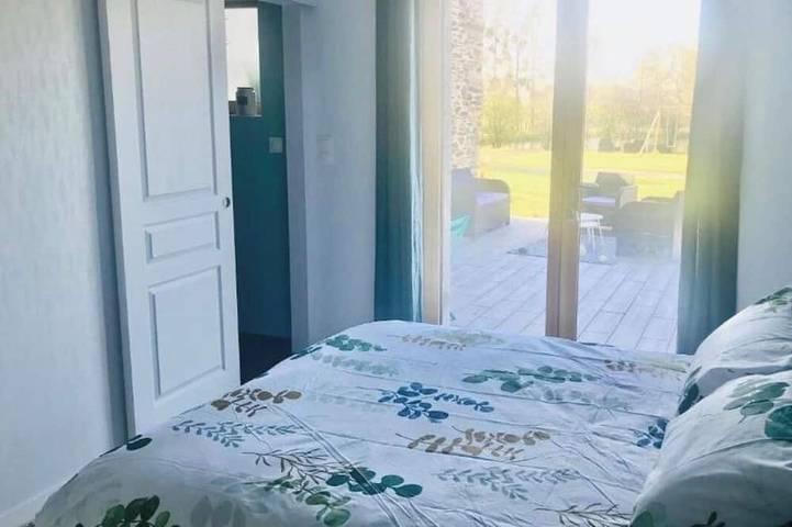 Location de vacances pour 2 personnes, avec jacuzzi et jardin dans La Chapelle-Caro - 4