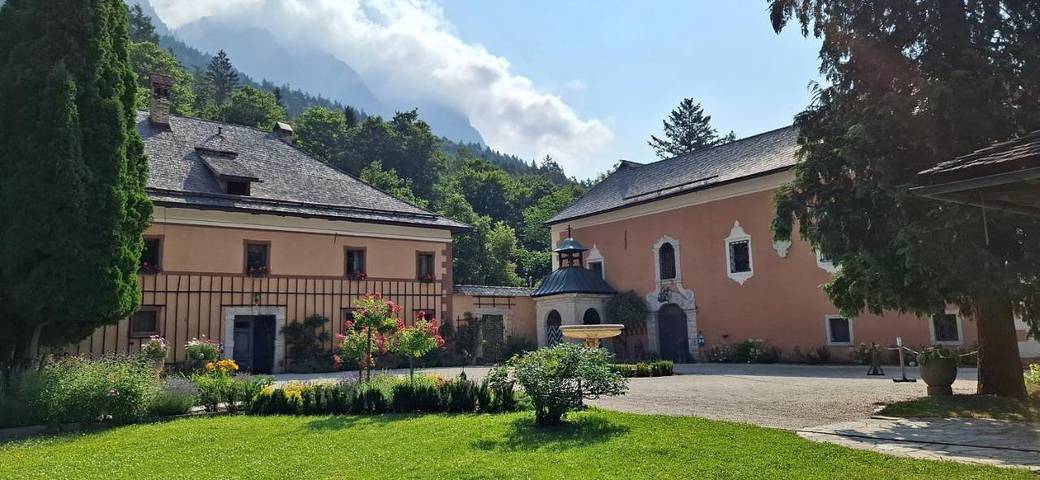 Ferienwohnung für 5 Personen, mit Terrasse und Garten sowie Ausblick in Nötsch im Gailtal