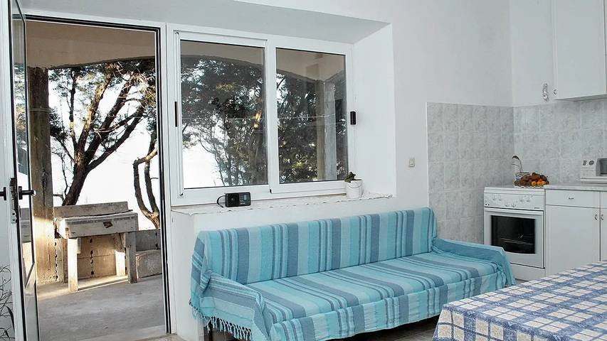 Gîte pour 4 personnes, avec terrasse à Lumbarda