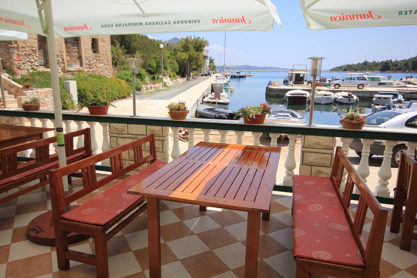 Zimmer mit Klima Zaglav, Dugi otok S-393-e in Sali, Dugi Otok