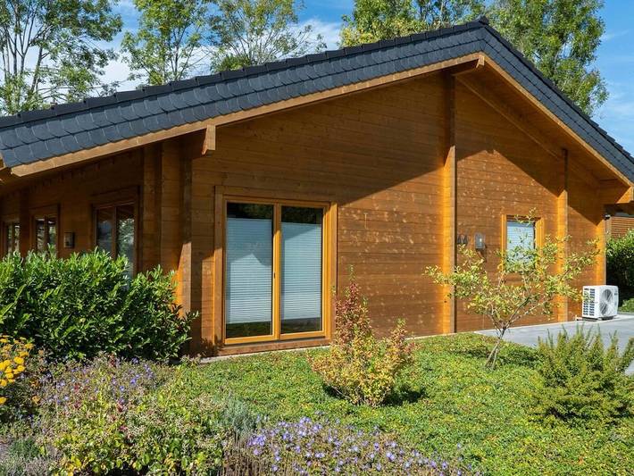Chalet für 4 Personen, mit Terrasse und Sauna in Daun - 3