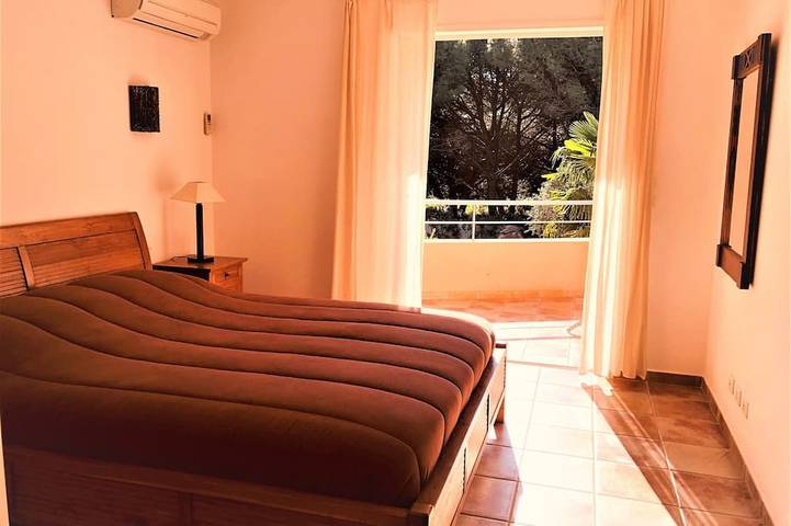 Villa de charme*** avec piscine chauffée,  proche du centre ville in Porto-Vecchio, Arrondissement de Sartène
