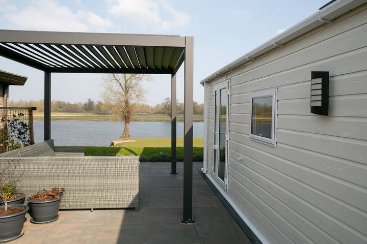 Chalet voor 4 personen, met uitzicht op het meer in Gelderland