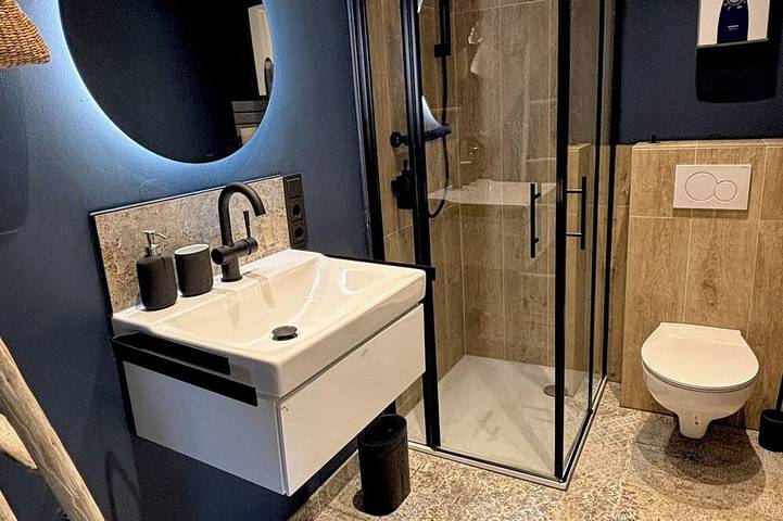 Appartement entier, Trier begrüßt Sie mit einer charmanten 2 Zkb Altbauwohnung in Trèves (Ville), Trèves