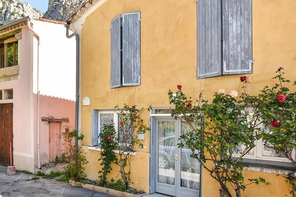 1 bedroom cozy home in Moustiers-Sainte-Marie in Moustiers-Sainte-Marie, Alpes de Alta Provenza