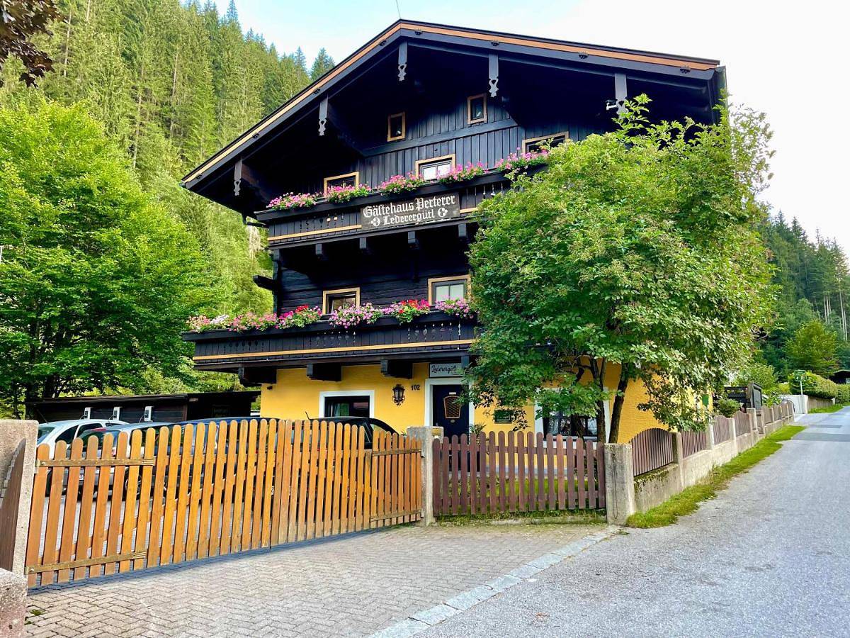 Pension Lederergütl in Saalbach, Saalbach-Hinterglemm