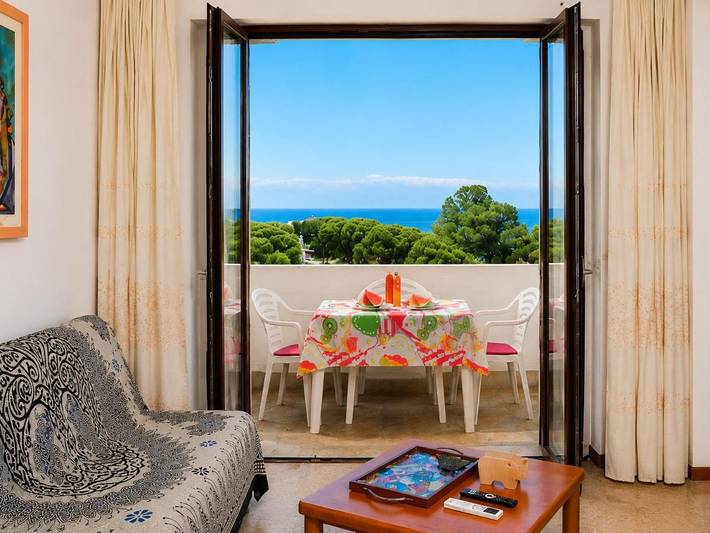 Appartement de vacances pour 8 personnes, avec balcon et vue