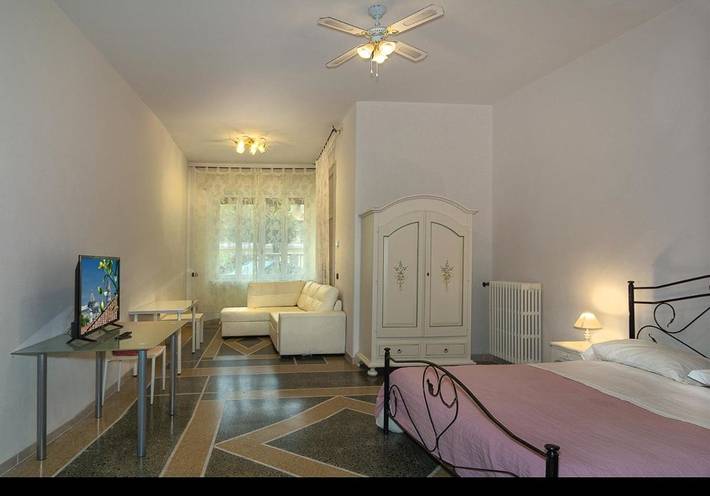 B&B für 4 Personen, mit Balkon und Terrasse sowie Garten in Pisa