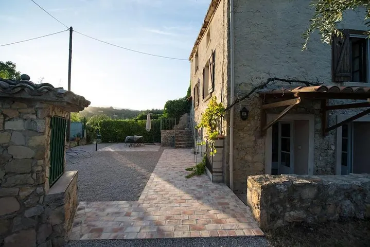 Casa de vacaciones para 6 personas, con vistas y jardín - 1