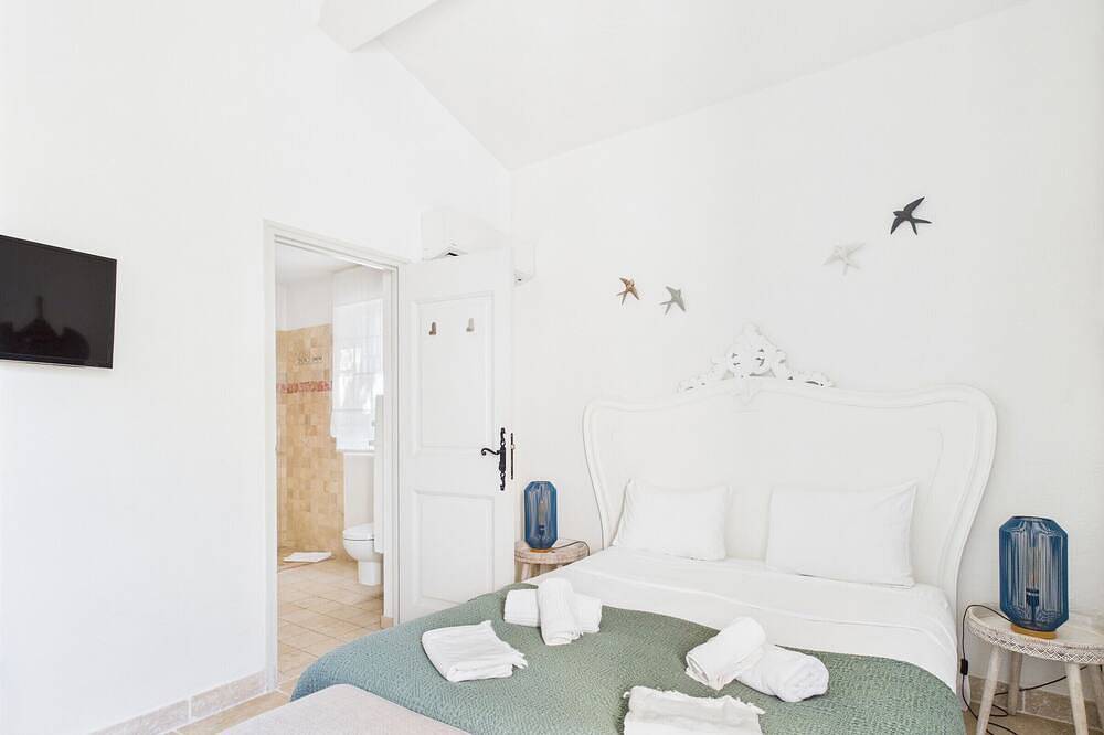 Charmant Mas à Paradou avec Piscine, Terrasse et Jardin, Près des Alpilles in Paradou, Région d'Arles